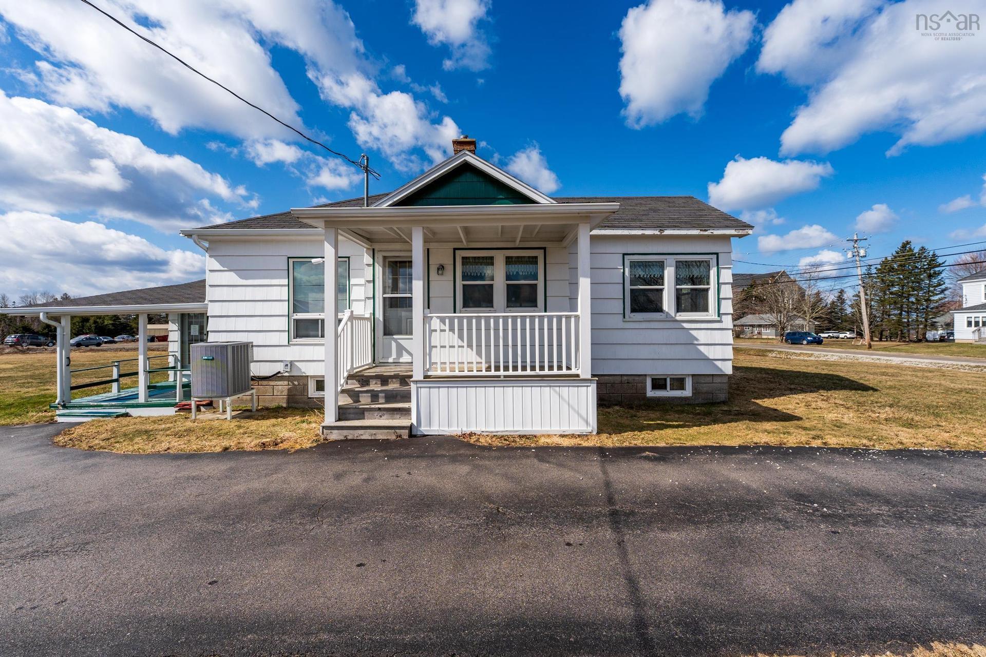 3654 Highway 1, St. Bernard, NS
