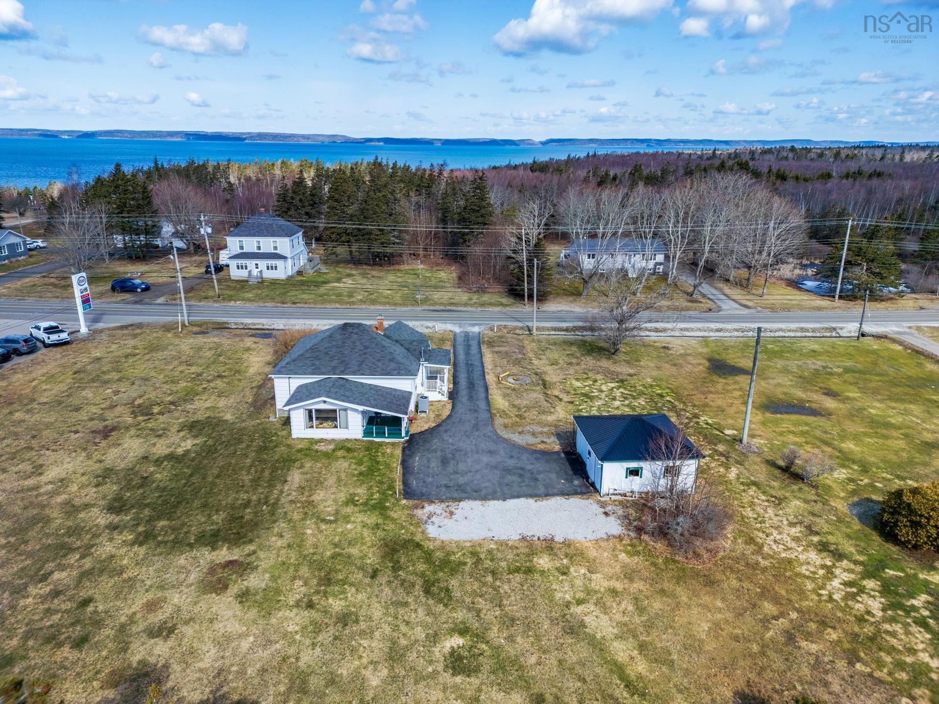 3654 Highway 1, St. Bernard, NS
