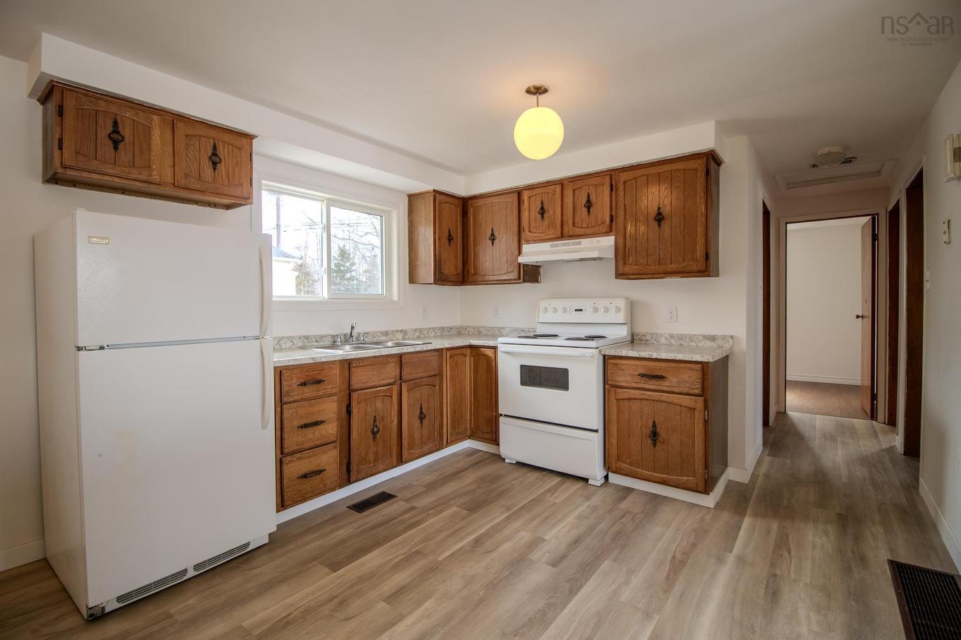 228 Murphy Road, Westmount, NS