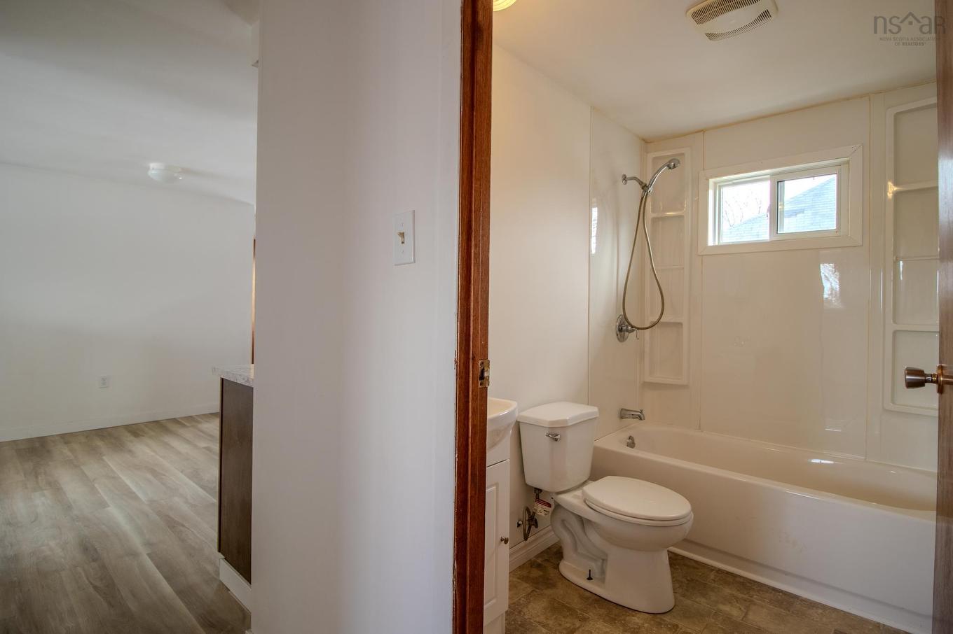 228 Murphy Road, Westmount, NS