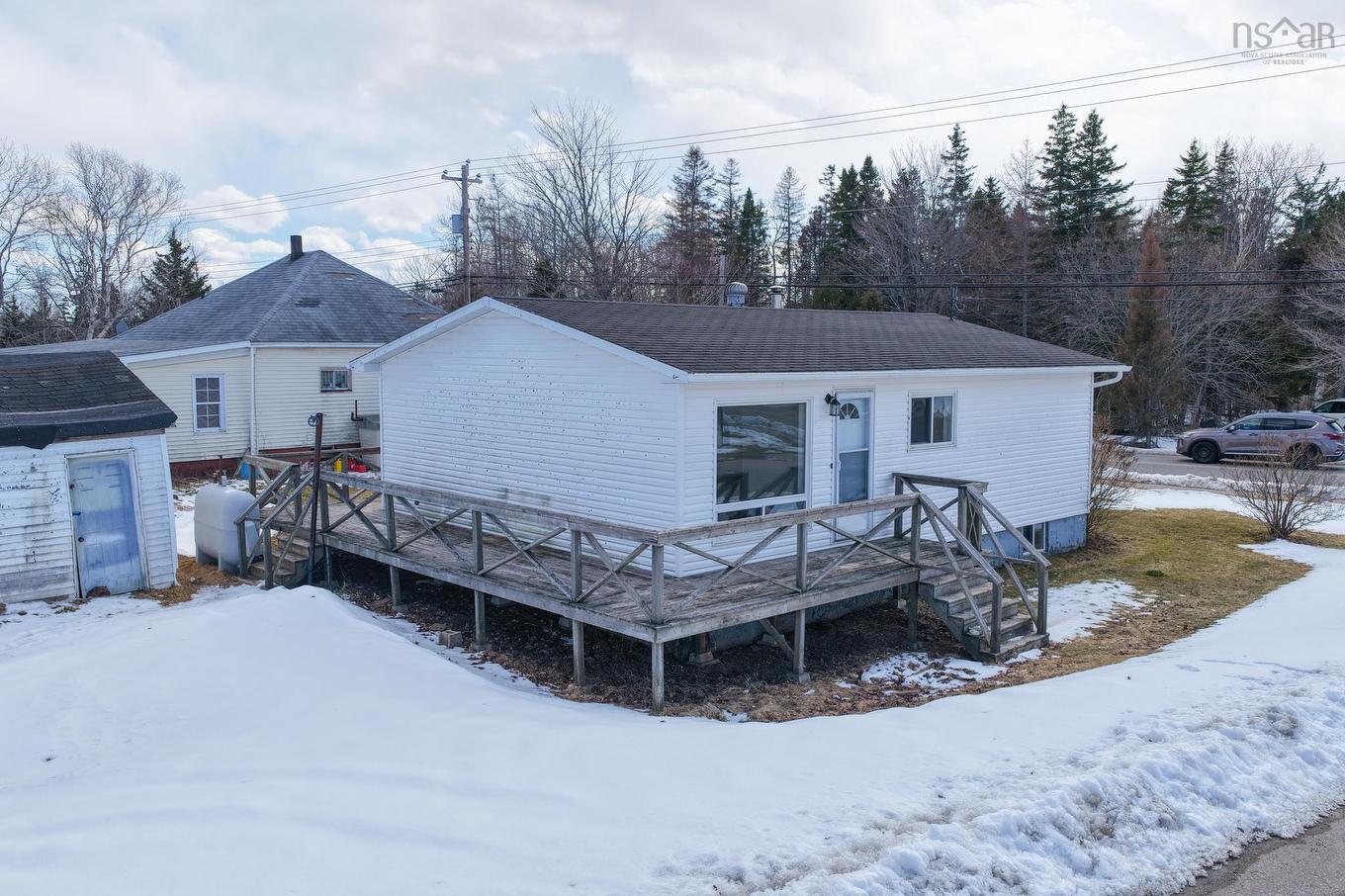 228 Murphy Road, Westmount, NS