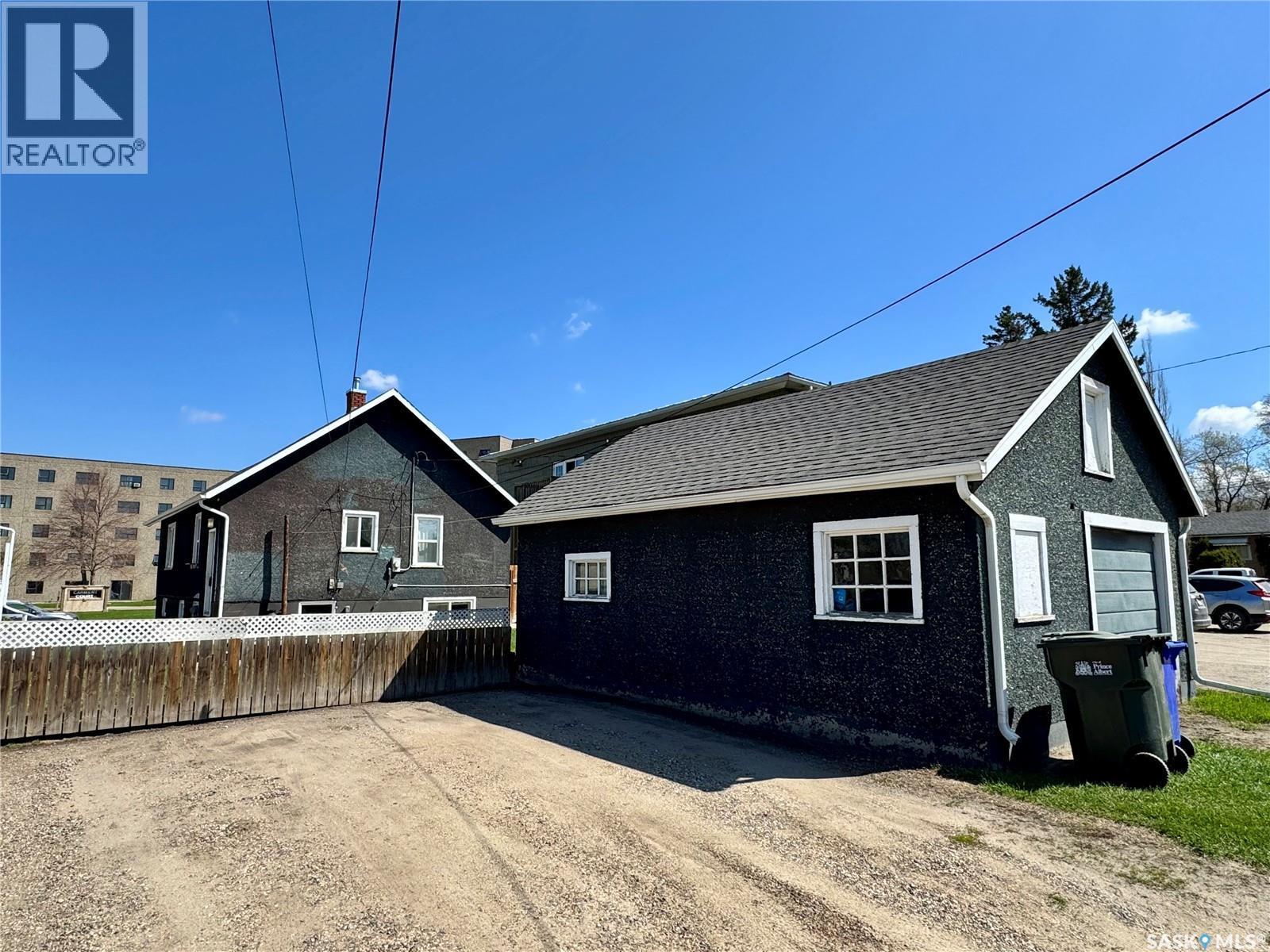 209 8Th Street E, Prince Albert, SK - Outdoor