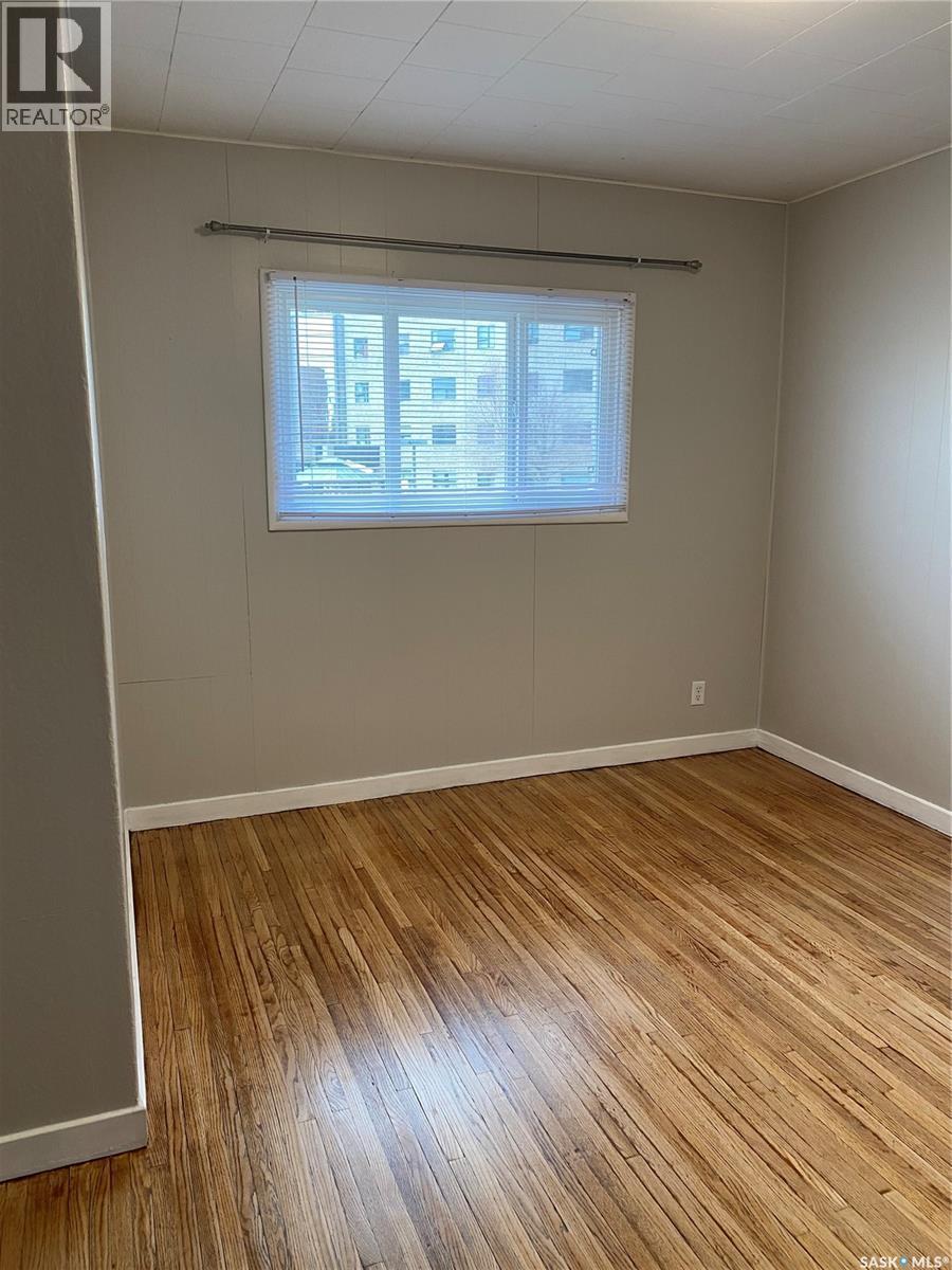 209 8Th Street E, Prince Albert, SK - Indoor Photo Showing Other Room