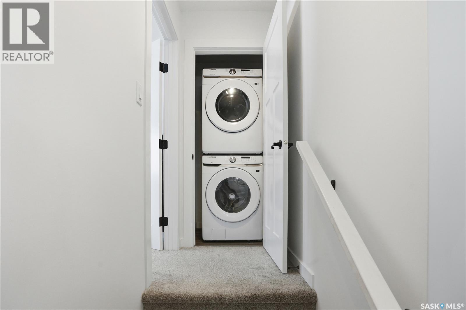 194 Sharma Lane, Saskatoon, SK - Indoor Photo Showing Laundry Room