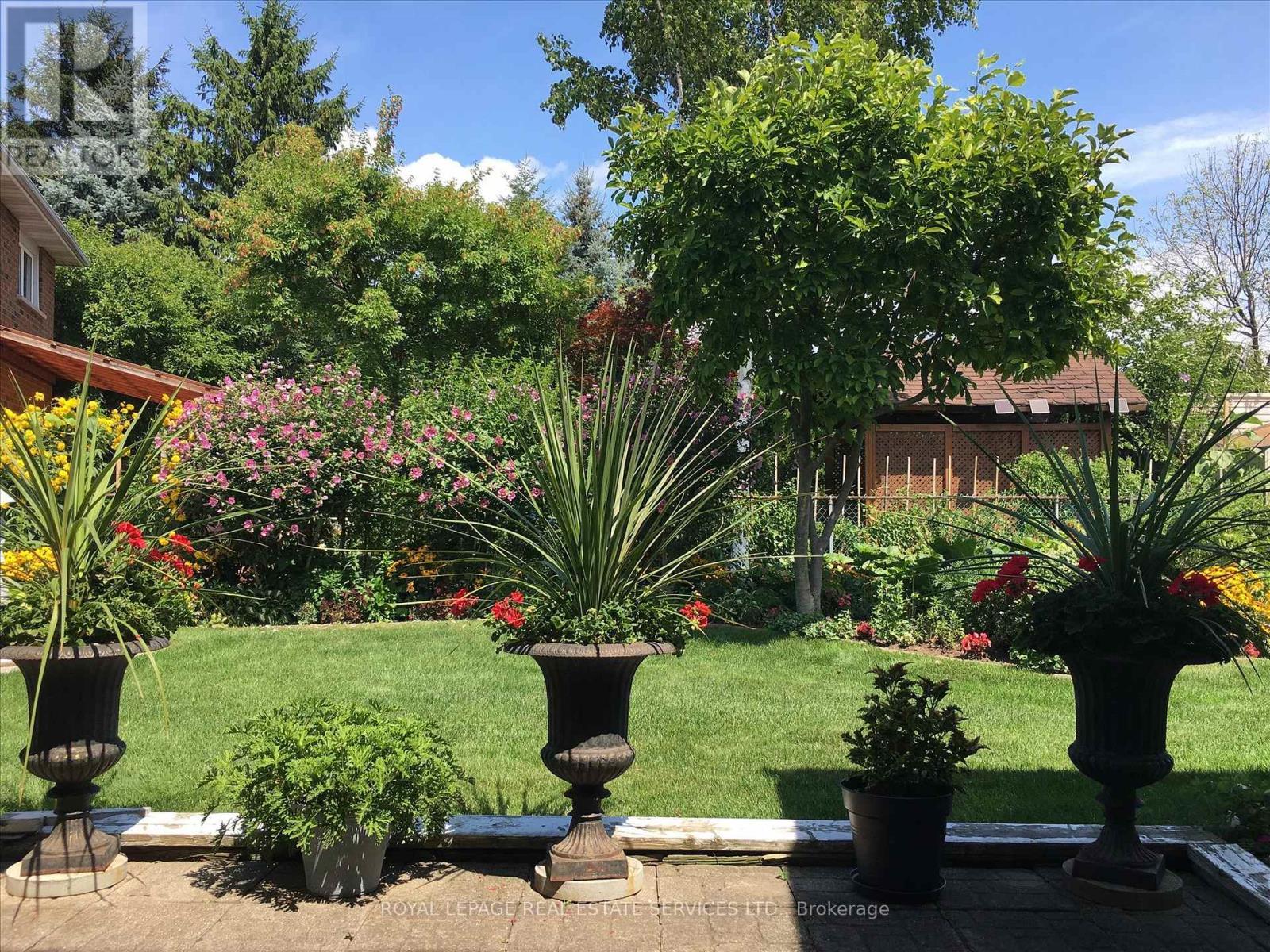 4085 Twine Crescent, Mississauga, ON - Outdoor