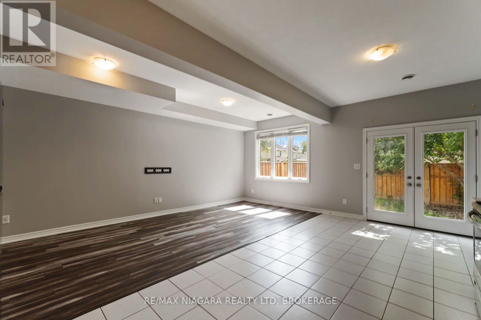 81 Grove Street, Welland (Welland Downtown), ON - Indoor Photo Showing Other Room