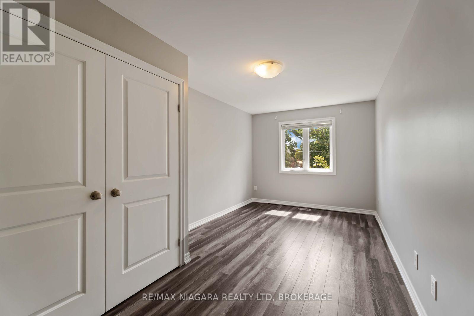 81 Grove Street, Welland (Welland Downtown), ON - Indoor Photo Showing Other Room