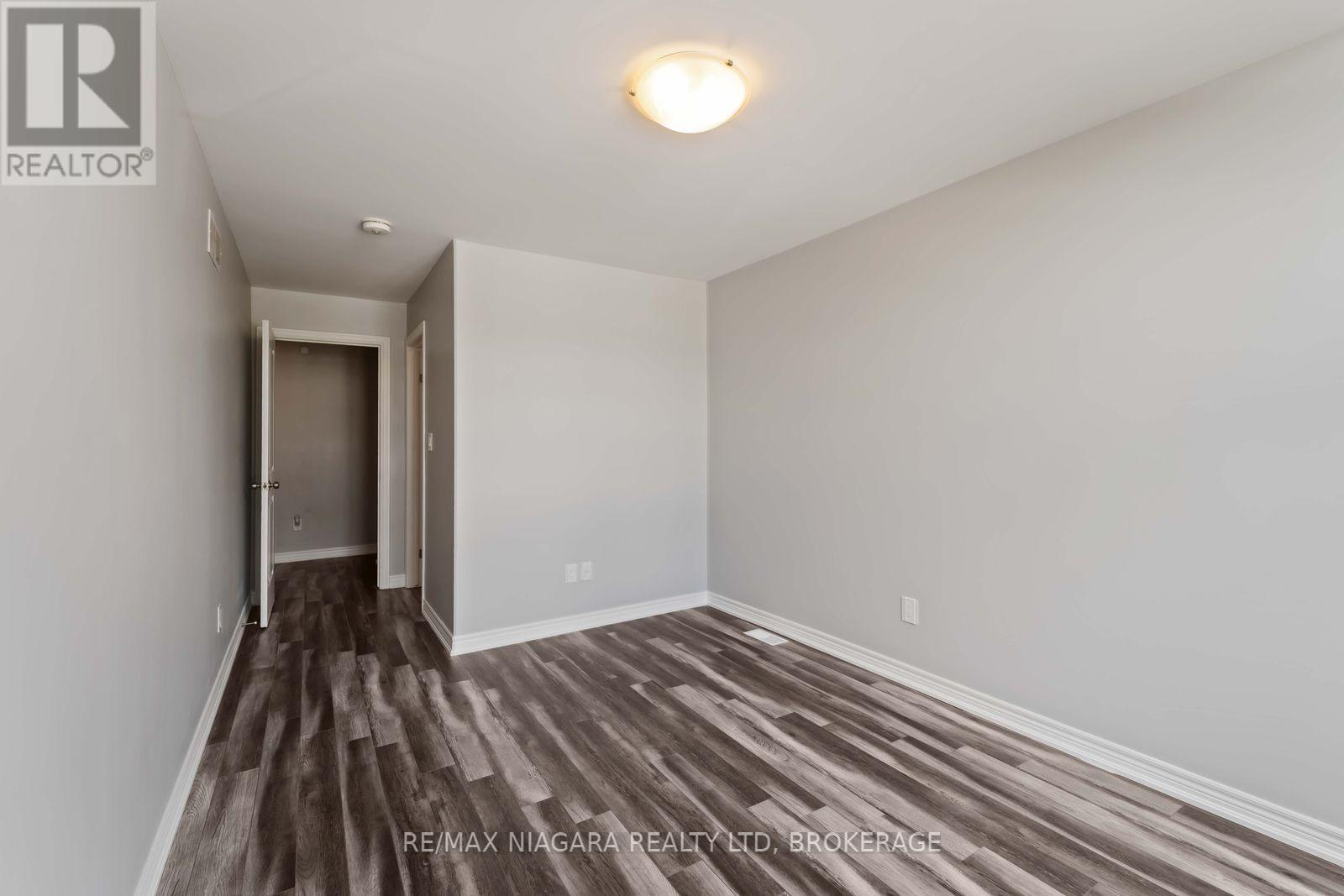 81 Grove Street, Welland (Welland Downtown), ON - Indoor Photo Showing Other Room
