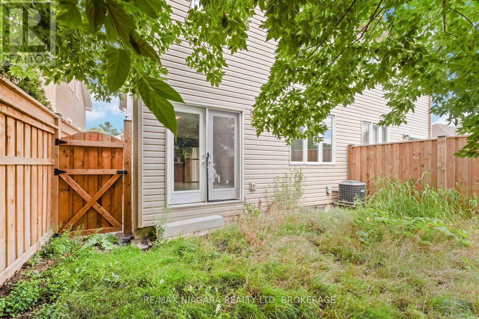 81 Grove Street, Welland (Welland Downtown), ON - Outdoor With Exterior