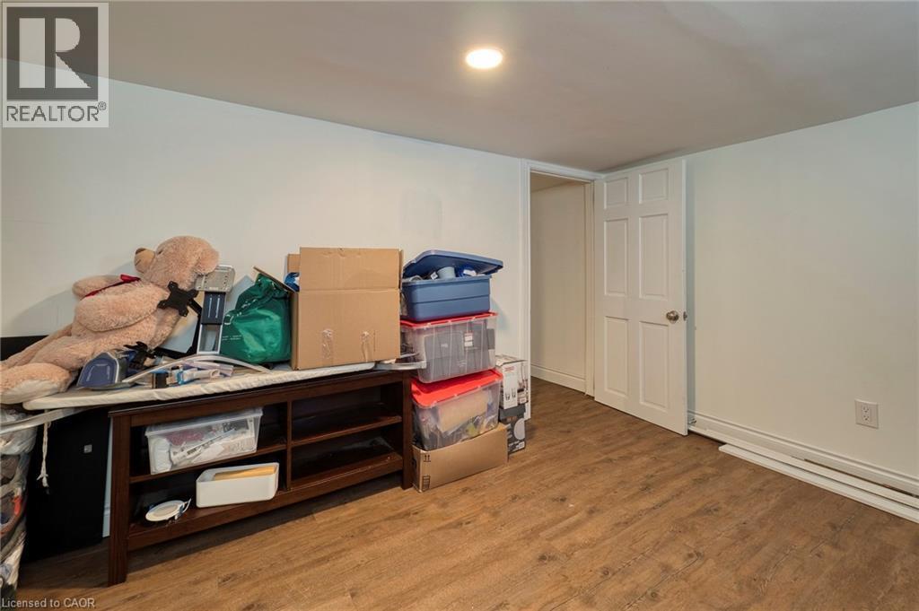 29 Andrew Street, Kitchener, ON - Indoor Photo Showing Other Room