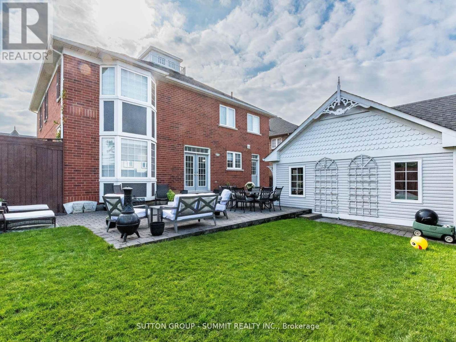 7123 Gillespie Lane, Mississauga, ON - Outdoor With Deck Patio Veranda With Exterior