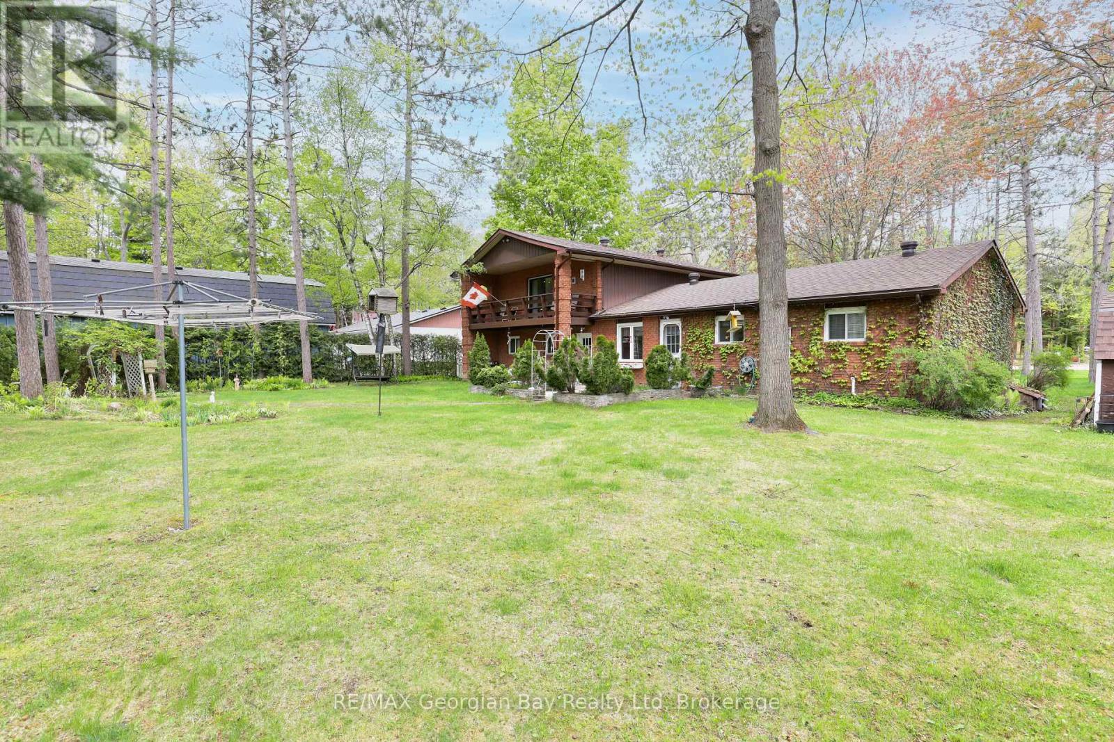 1 Lindale Avenue, Tiny, ON - Outdoor