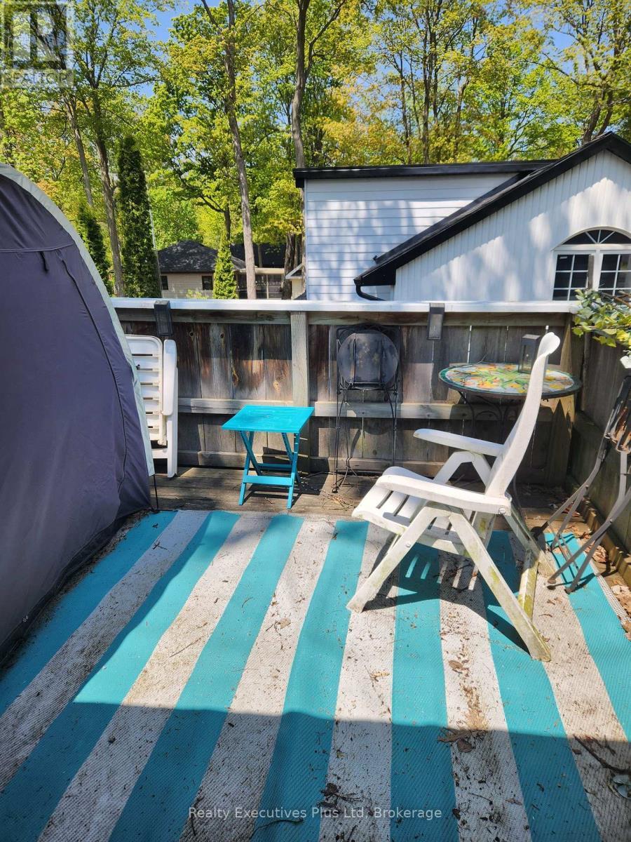 Balcony off Primary Bedr - 48 Tiny Beaches Road N, Tiny, ON - Outdoor With In Ground Pool