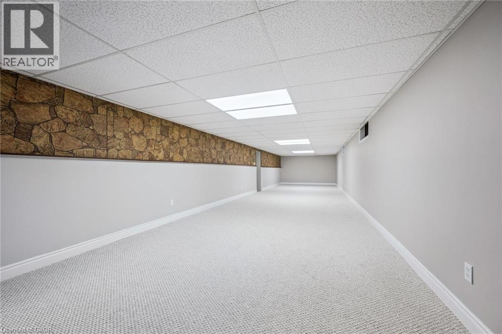 124 Autumn Hill Crescent, Kitchener, ON - Indoor Photo Showing Other Room