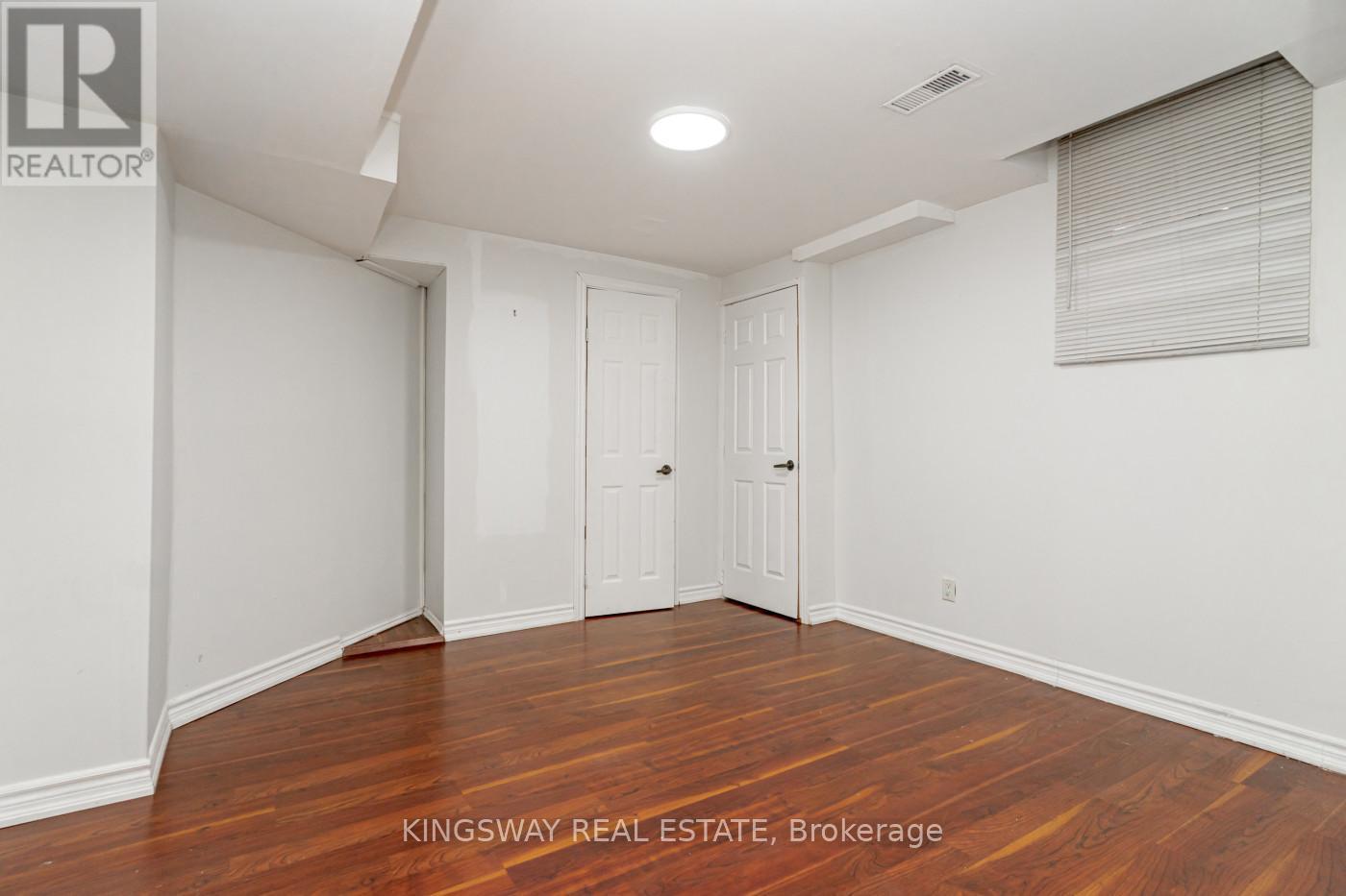 891 Stonebridge Avenue, Mississauga, ON - Indoor Photo Showing Other Room