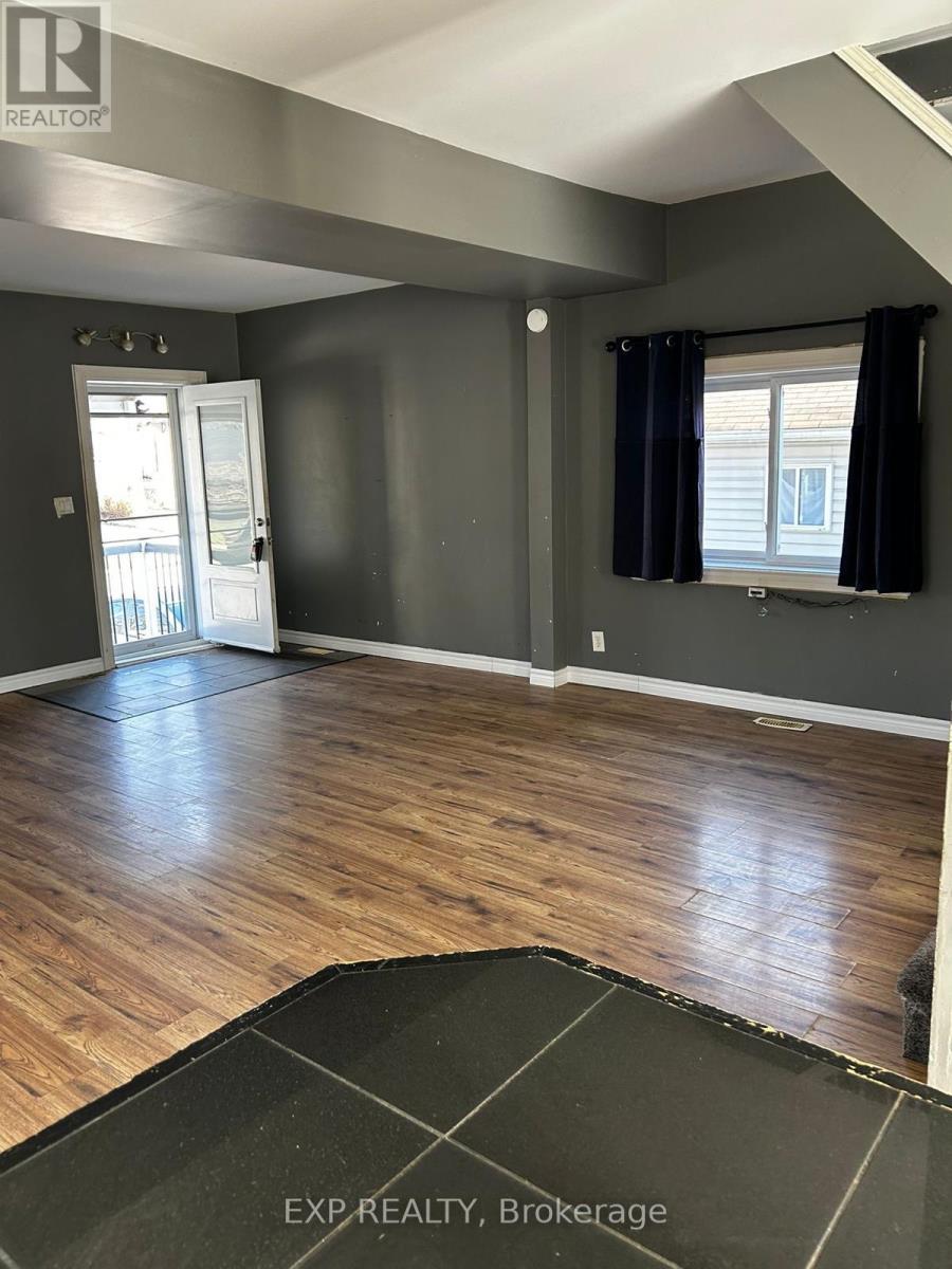 121 Boullee Street, London East, ON - Indoor Photo Showing Other Room