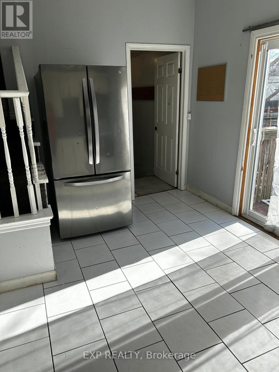 121 Boullee Street, London East, ON - Indoor Photo Showing Other Room