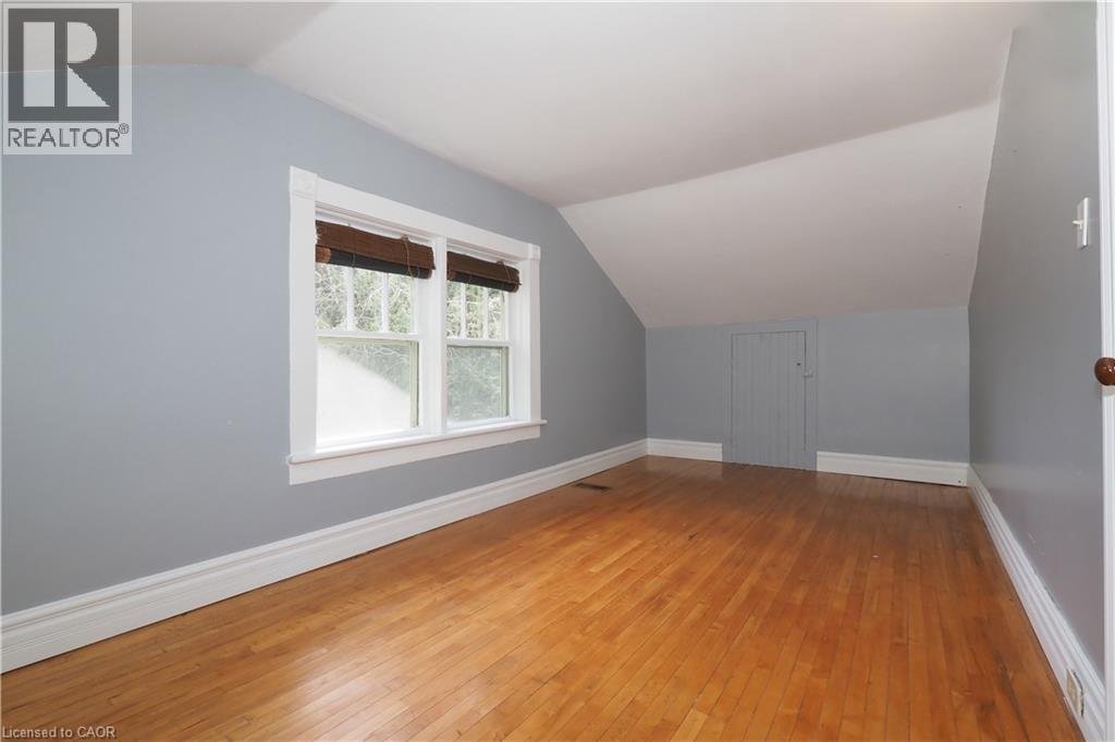 33 Main Street E, Drayton, ON - Indoor Photo Showing Other Room