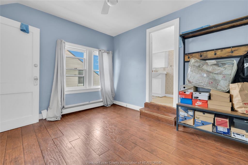 2230 Hall, Windsor, ON