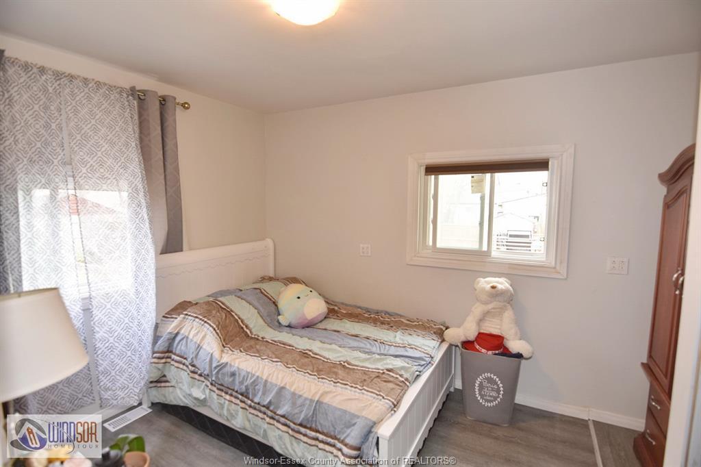 965 Bridge, Windsor, ON