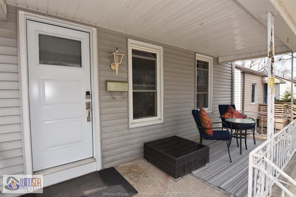 965 Bridge, Windsor, ON