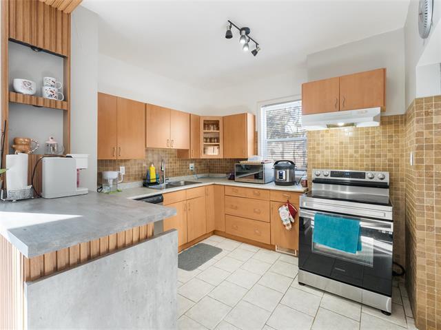 804 Home St, Winnipeg, MB