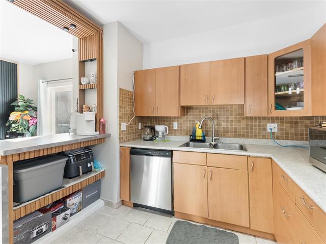 804 Home St, Winnipeg, MB