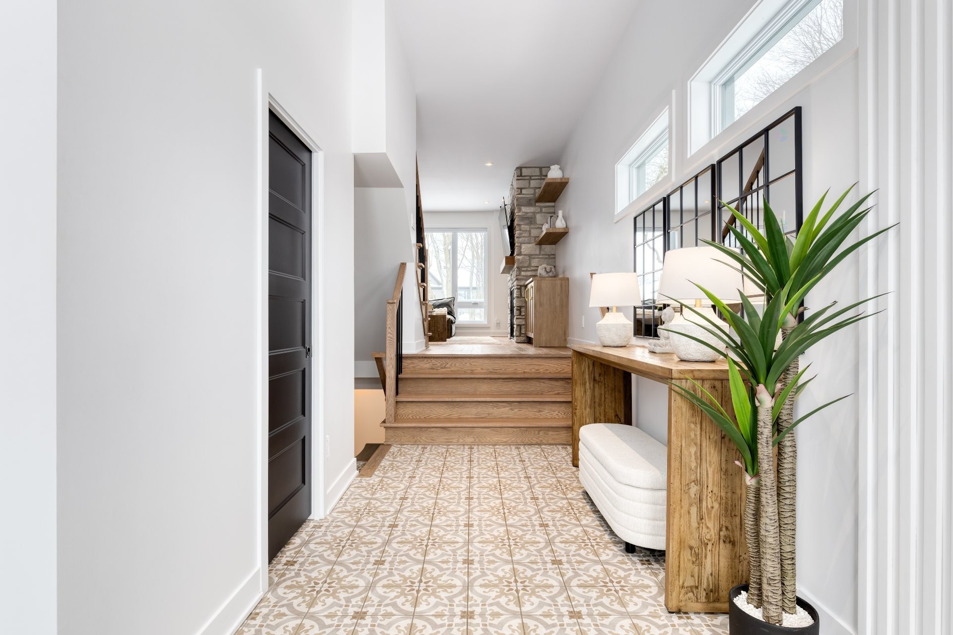 Hall d'entrée/Vestibule - Rue Des Cèdres, L'Assomption, QC - Indoor Photo Showing Other Room