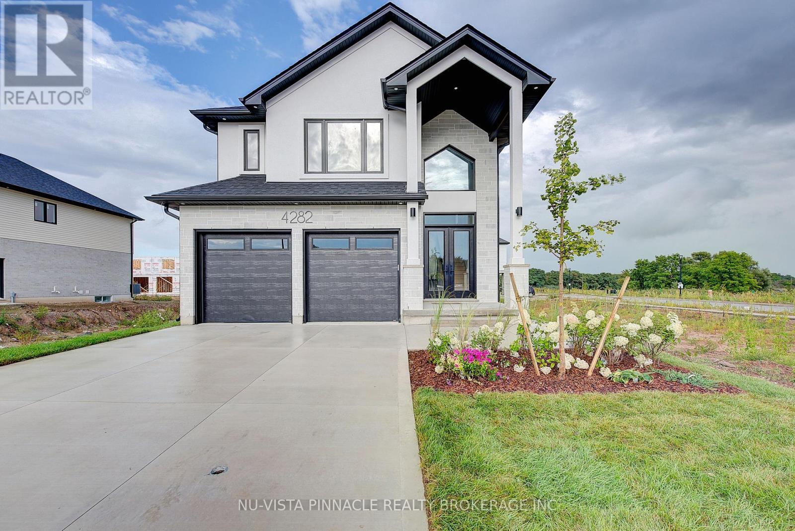 4248 Liberty Cross, London South (South V), ON - Outdoor