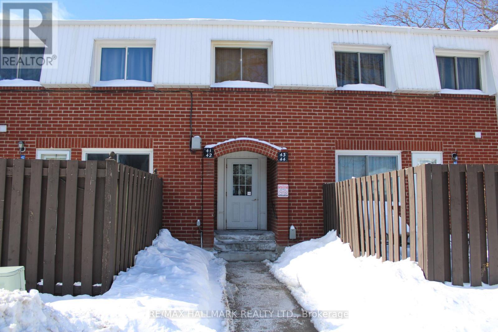 41 - 1010 Glen Street, Oshawa, ON - Outdoor With Exterior