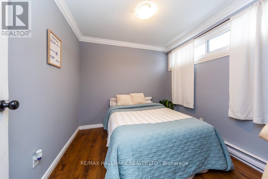 41 - 1010 Glen Street, Oshawa, ON - Indoor Photo Showing Bedroom