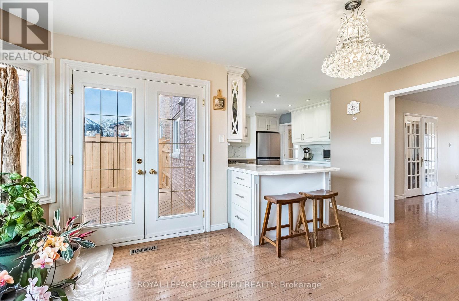 48 Fernbrook Crescent, Brampton, ON - Indoor