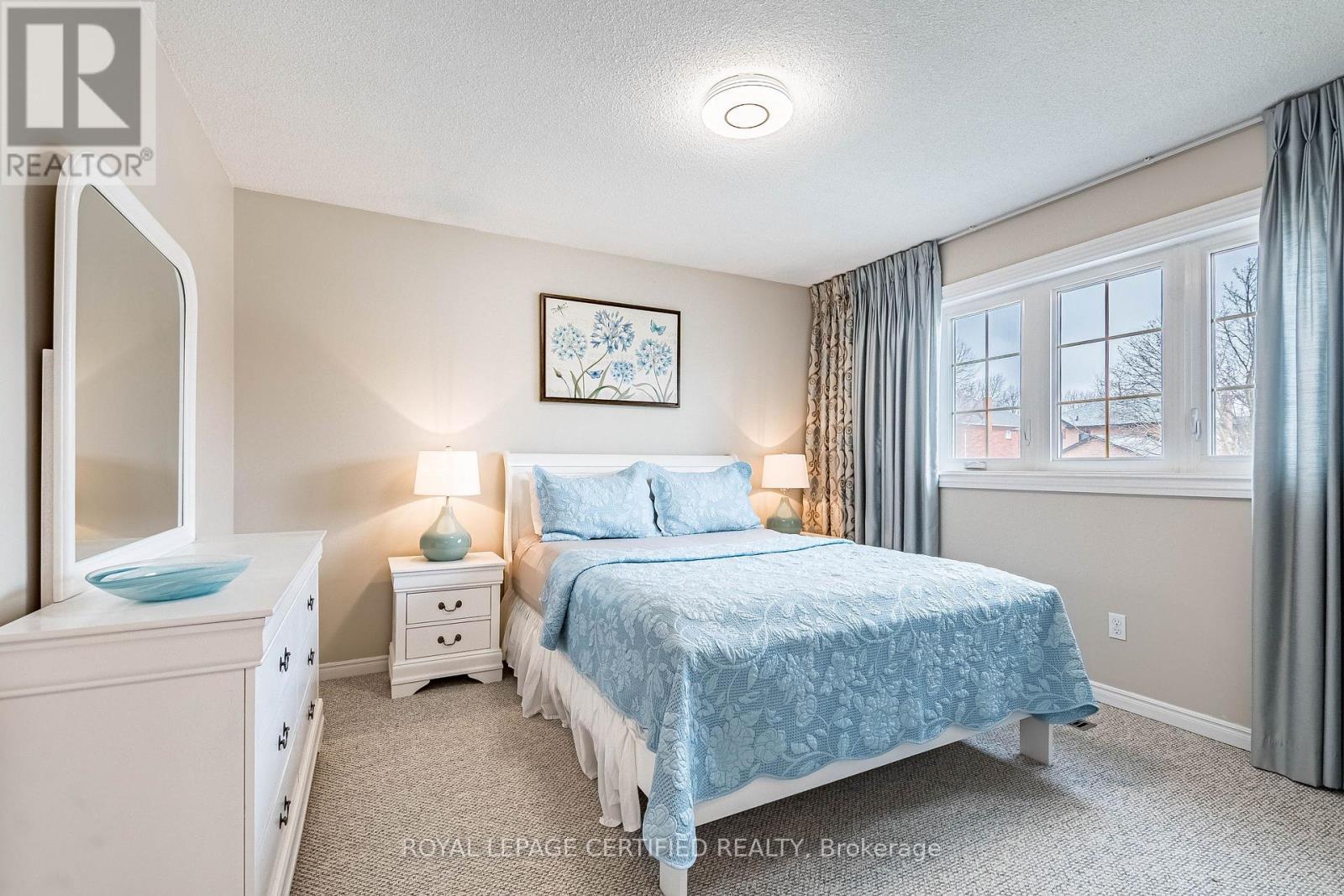 48 Fernbrook Crescent, Brampton, ON - Indoor Photo Showing Bedroom