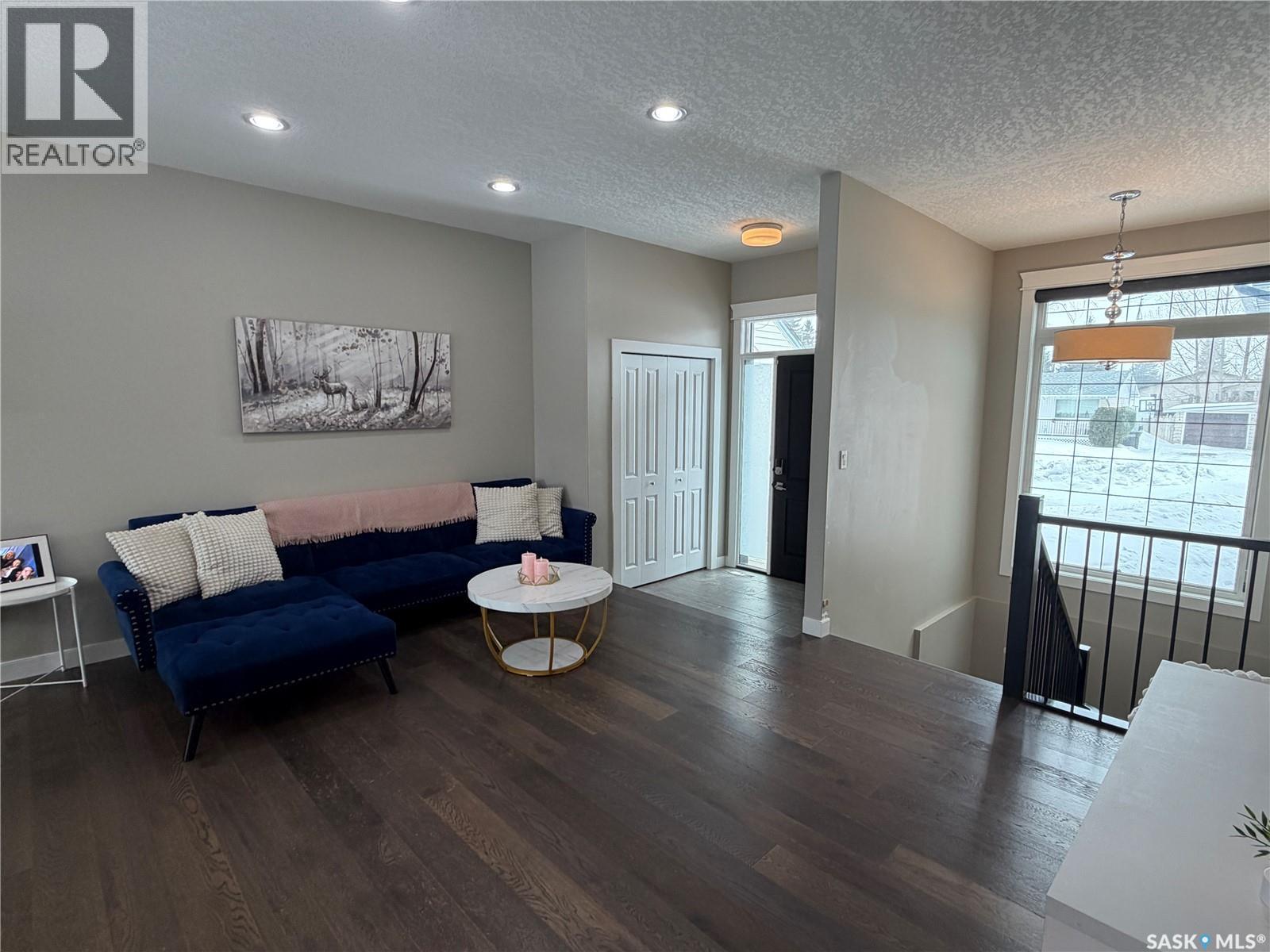 924 11Th Street, Humboldt, SK - Indoor Photo Showing Living Room