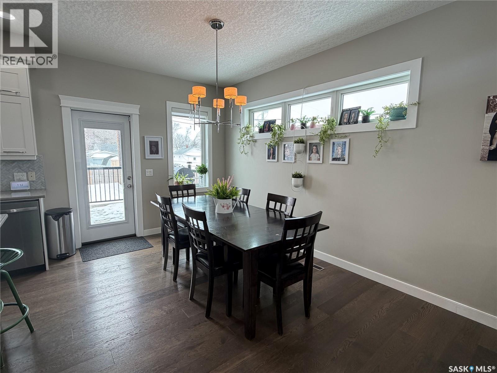 924 11Th Street, Humboldt, SK - Indoor Photo Showing Dining Room