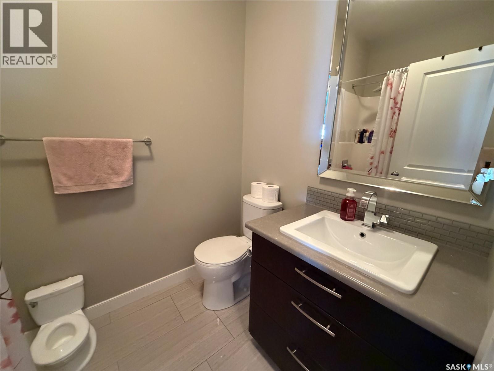 924 11Th Street, Humboldt, SK - Indoor Photo Showing Bathroom