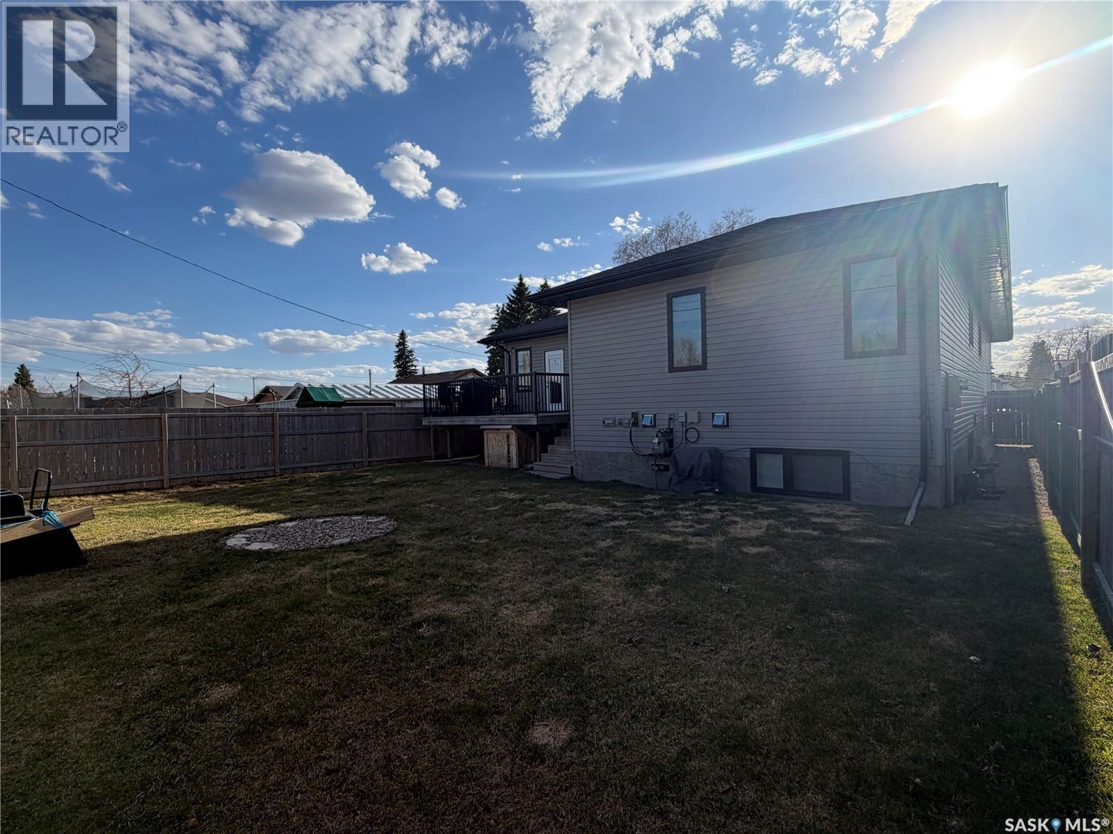 924 11Th Street, Humboldt, SK - Outdoor