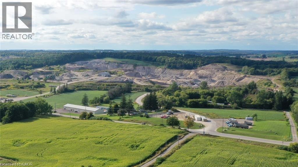 Overview of rural landscape featuring abundant farmland - 2265 Snyder'S Road E, Kitchener, ON