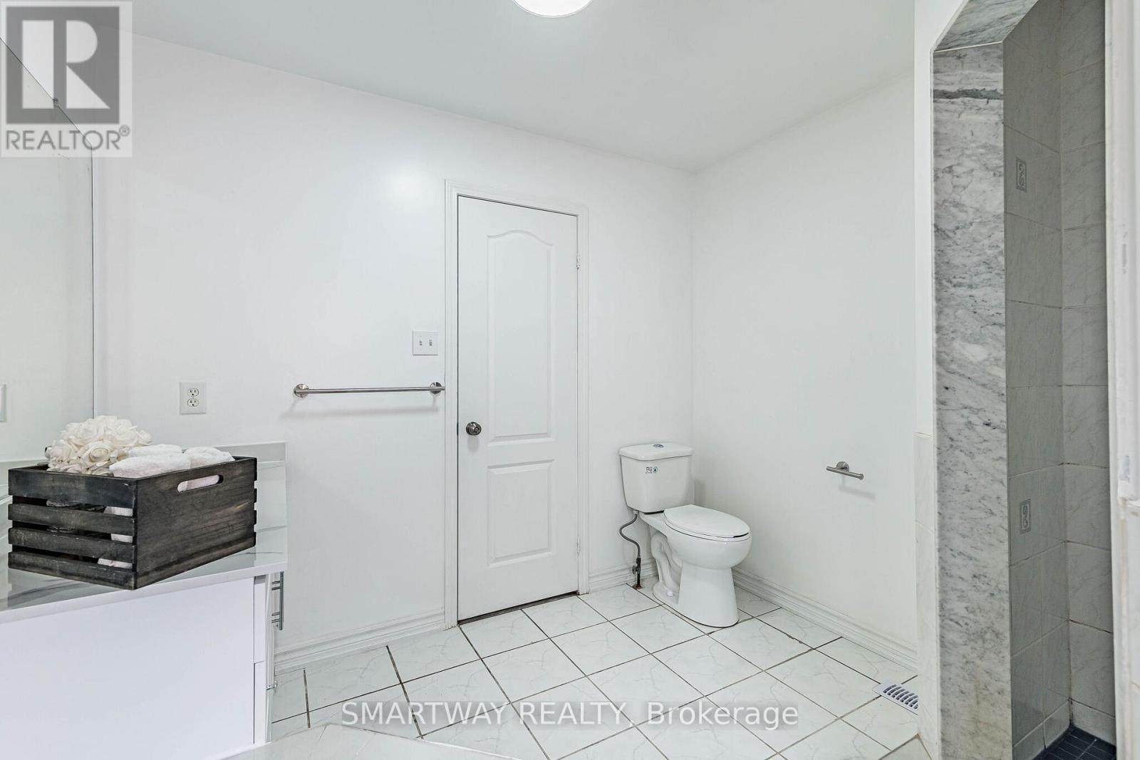 36 Native Landing, Brampton, ON - Indoor Photo Showing Bathroom