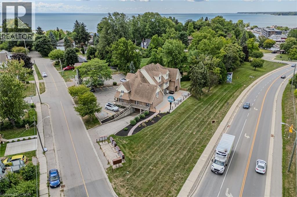 Bird's eye view of a nearby body of water - 30 John Street, Port Dover, ON
