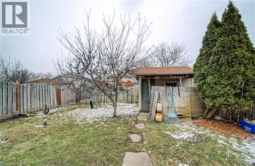 93 Edgemere Drive, Cambridge, ON - Outdoor