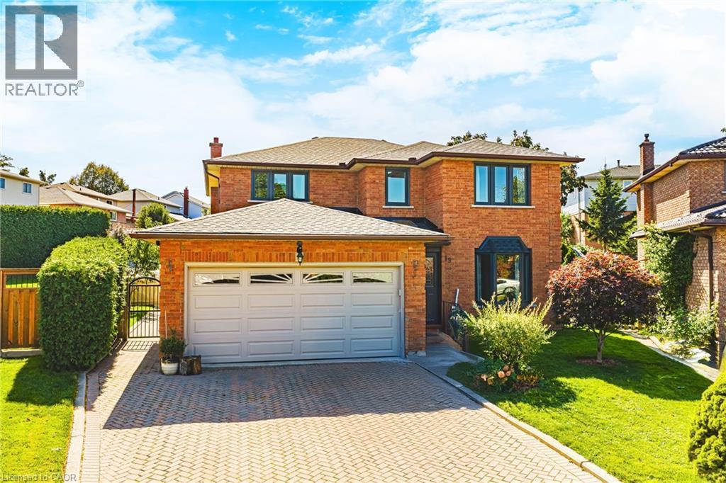 19 Glenhaven Court, Hamilton, ON - Outdoor