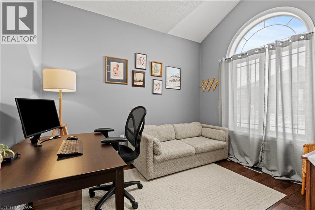 292 Keystone Crescent, Hamilton, ON - Indoor Photo Showing Office