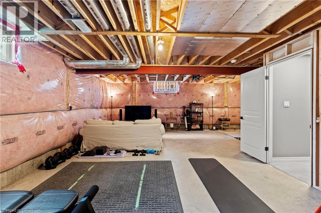 292 Keystone Crescent, Hamilton, ON - Indoor Photo Showing Basement