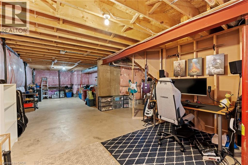 292 Keystone Crescent, Hamilton, ON - Indoor Photo Showing Basement