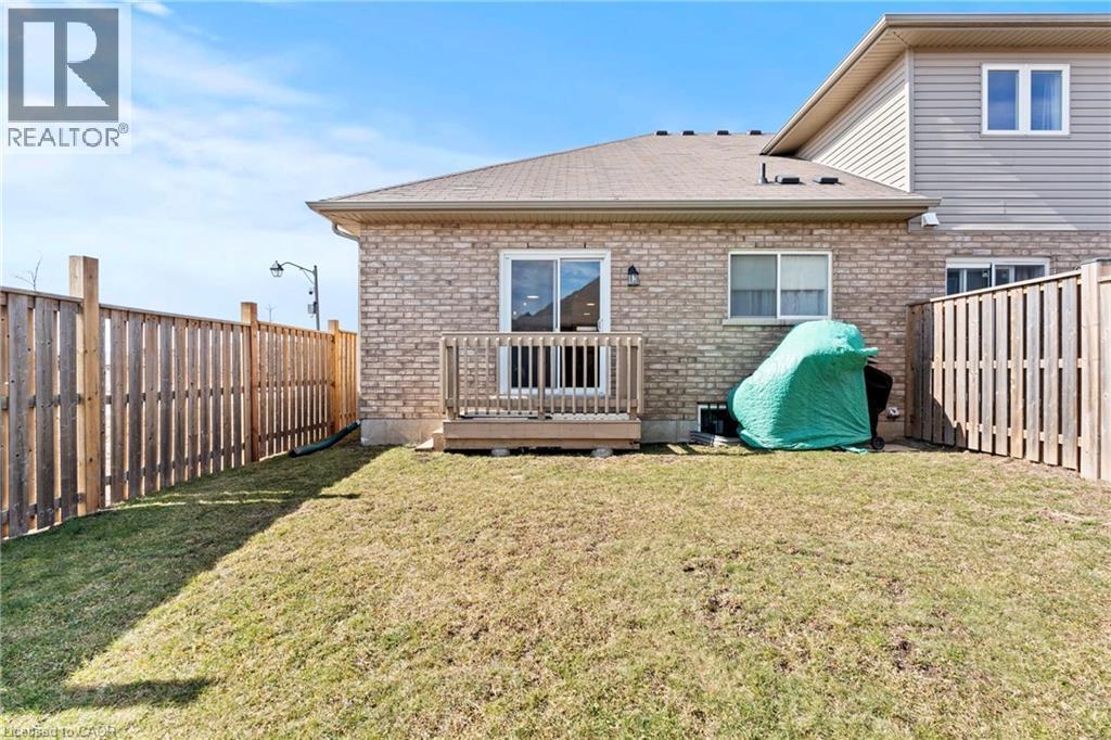 292 Keystone Crescent, Hamilton, ON - Outdoor With Exterior