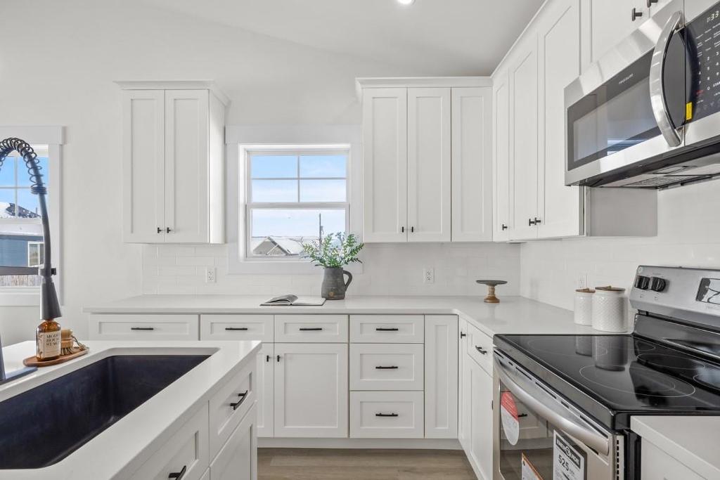 23 & 25 Loggie Drive, Summerside, PE