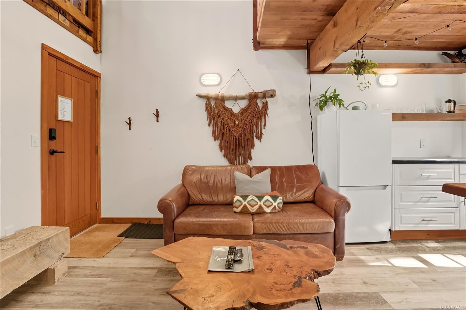 19-1002 Peninsula Rd, Ucluelet, BC - Indoor Photo Showing Other Room