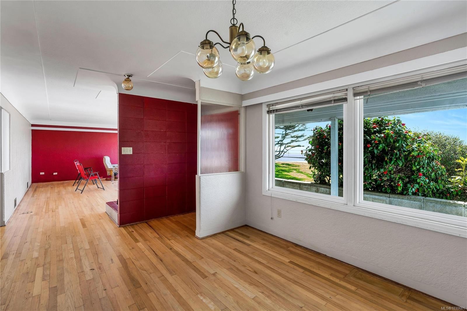 406 Beach Dr, Oak Bay, BC