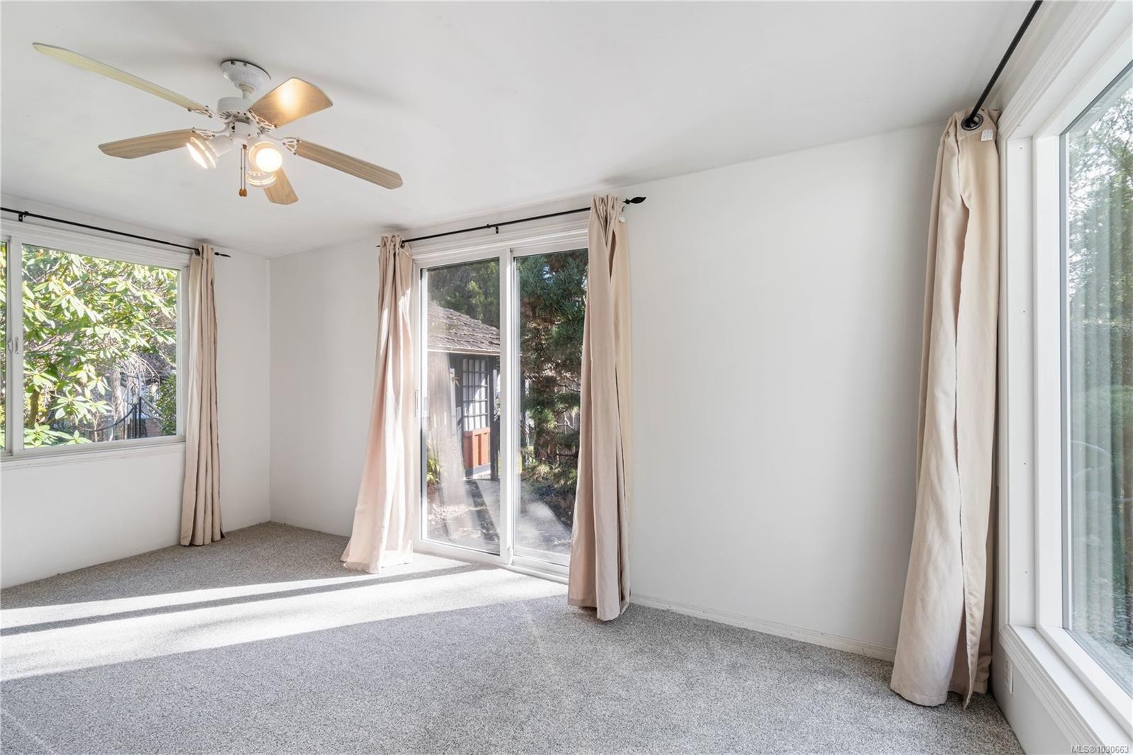 850 Carson Rd, Qualicum Beach, BC